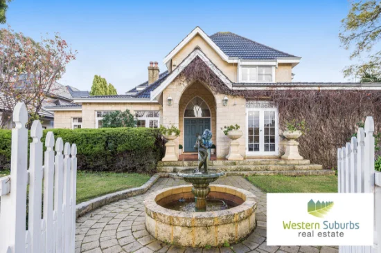 65 Hobbs Avenue, Dalkeith, WA 6009