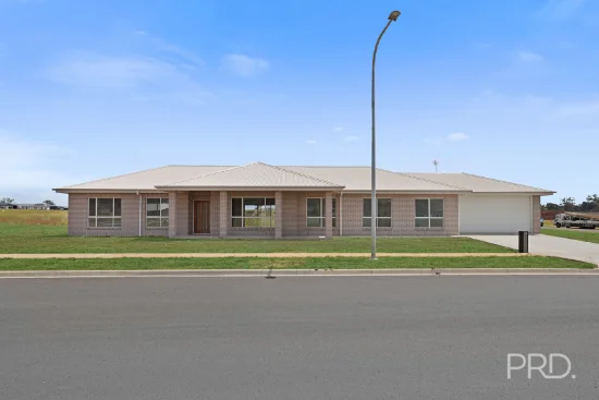 65 Jubata Drive, Moore Creek, NSW 2340
