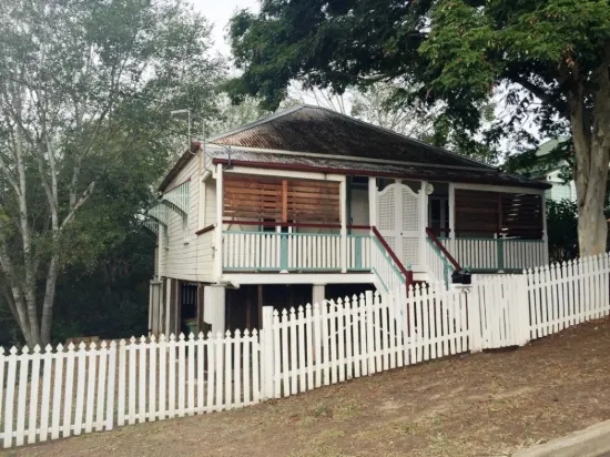 65 Pine Street, North Ipswich, Qld 4305