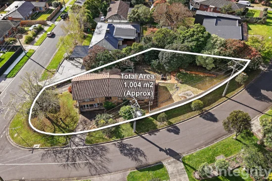 65 St Andrews Drive, Chirnside Park, Vic 3116
