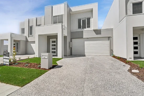 65 Tyndall Cct, Banya, Qld 4551