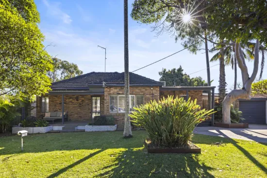 65 Waratah Parade, Narraweena, NSW 2099