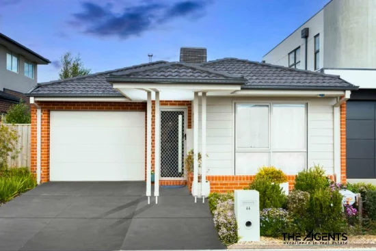66  Ambassador Crescent, Point Cook, Vic 3030 - For Rent
