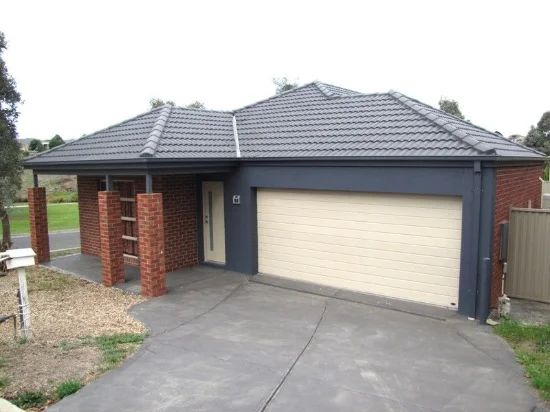 66 Balyang Way, Craigieburn, Vic 3064 - For Rent