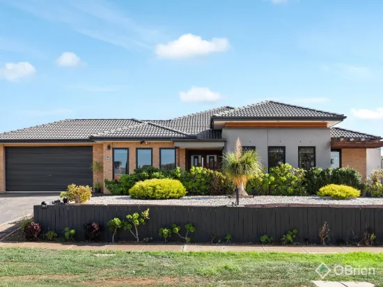 66 Dalray Crescent, Kurunjang, Vic 3337