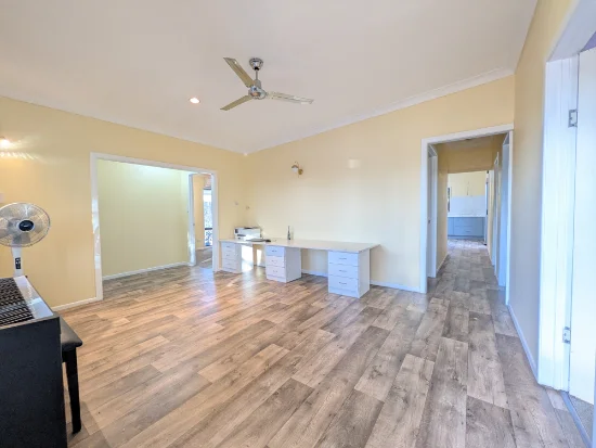 66 Dawson Highway, Moura, Qld 4718