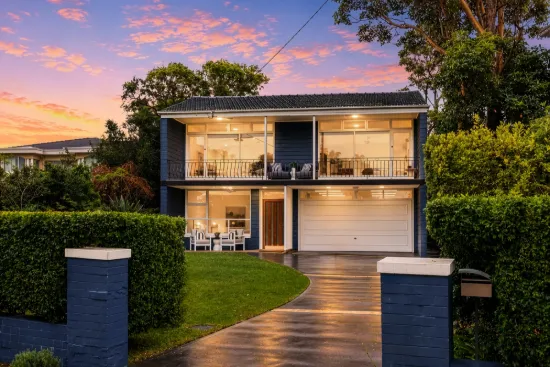 66 Edgecliffe Esplanade, Seaforth, NSW 2092