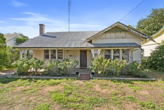 66 Murray Street, Finley, NSW 2713