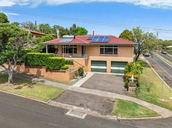66 North Street, Mount Lofty, Qld 4350