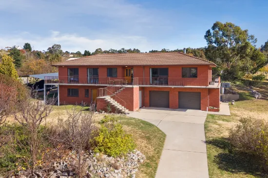 66 Pine Grove, Jindabyne, NSW 2627
