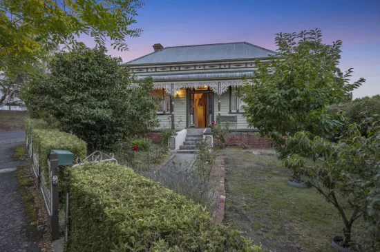 66 Rowe Street, Black Hill, Vic 3350