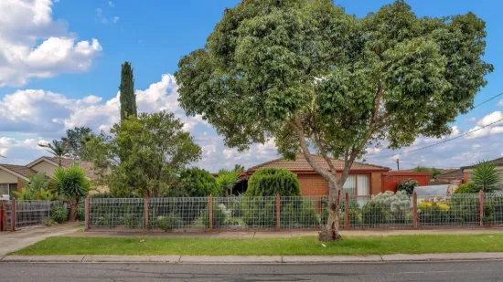 66 Silvereye Crescent, Werribee, Vic 3030