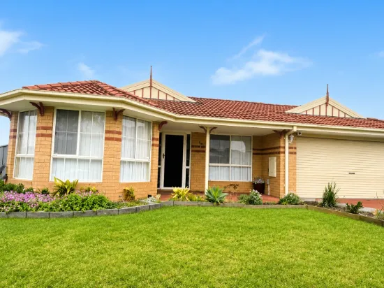66 Stately Drive, Cranbourne East, Vic 3977
