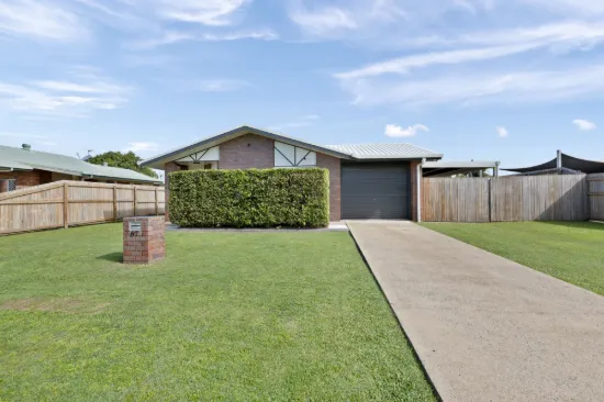 67 Bradman Drive, Glenella, Qld 4740