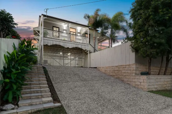 67 Disraeli Street, Indooroopilly, Qld 4068