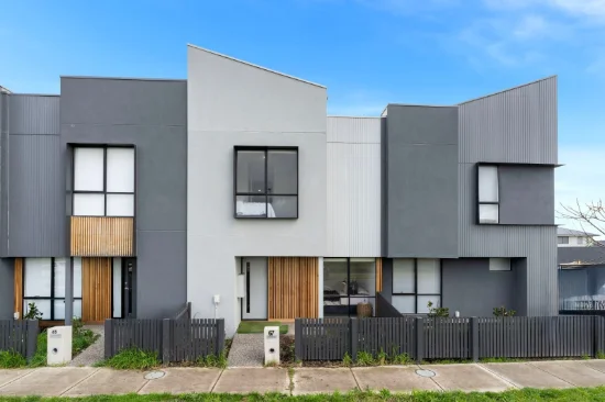 67 Springs Road, Donnybrook, Vic 3064