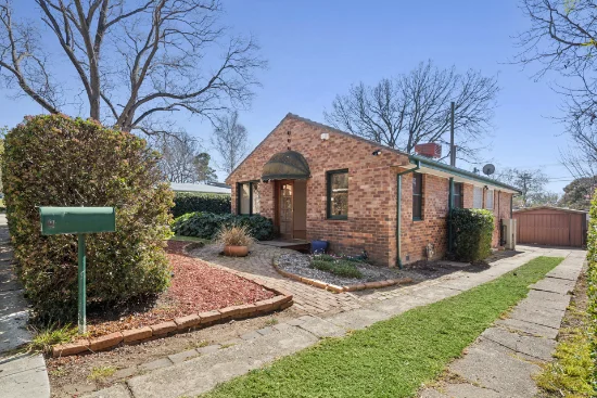 67 Walker Crescent, Narrabundah, ACT 2604