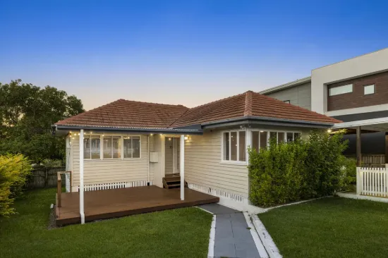 68 Arrol Street, Camp Hill, Qld 4152