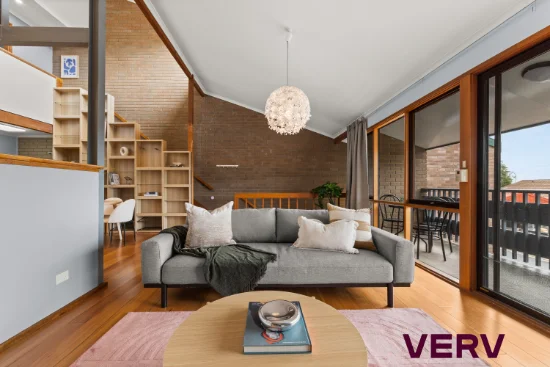 68 Barnet Close, Phillip, ACT 2606