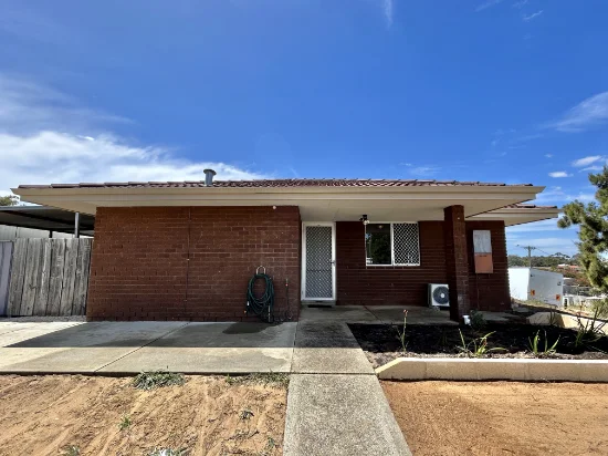 68 Bourbon Street, Hamilton Hill, WA 6163 - For Rent