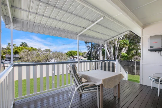 68 Griffith Road, Scarborough, Qld 4020