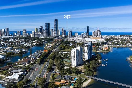 68 Hooker Boulevard, Mermaid Waters, Qld 4218