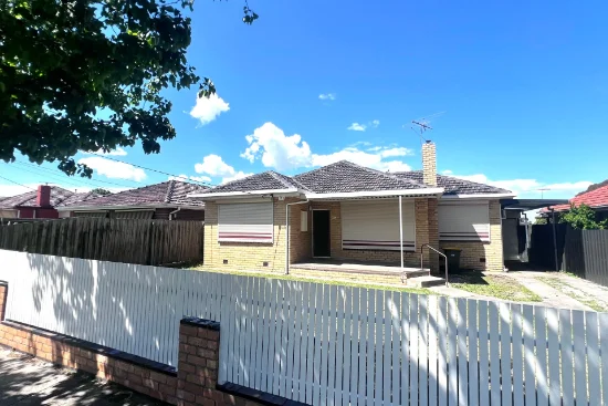 68 Leonard Avenue, St Albans, Vic 3021