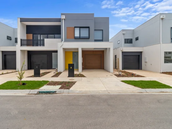 68 Shoreline Cres, Carrum Downs, Vic 3201