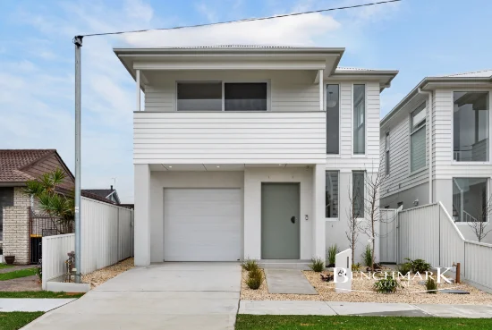 68 Thompson Ave, Moorebank, NSW 2170