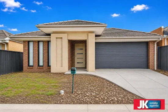 68  Weavers Street, Manor Lakes, Vic 3024
