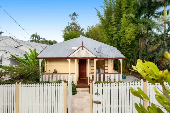 69 Ashgrove Avenue, Ashgrove, Qld 4060