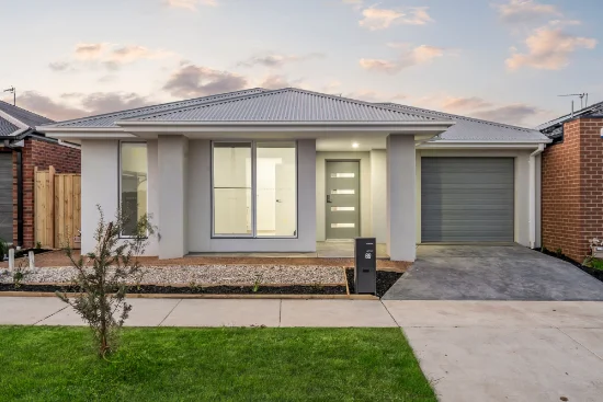 69 Gilroy Crescent, Charlemont, Vic 3217