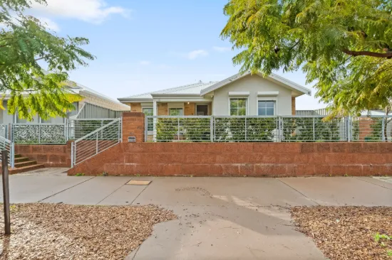 69 Kokoda Boulevard, Byford, WA 6122