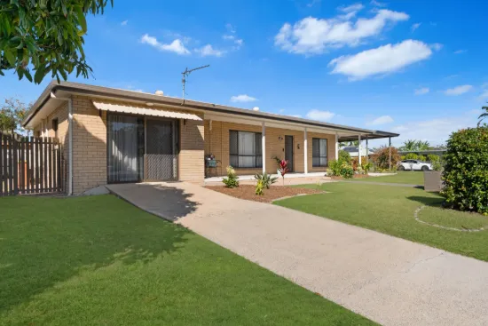 69 Lauren Street, Urangan, Qld 4655