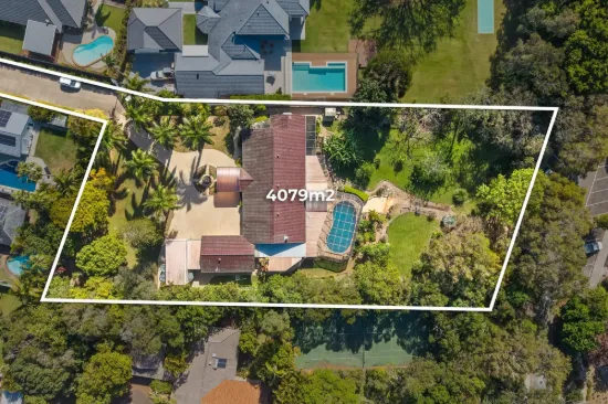 69 Marbella Drive, Benowa, Qld 4217