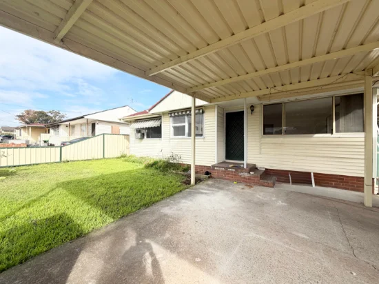 69 Maud St, Fairfield West, NSW 2165