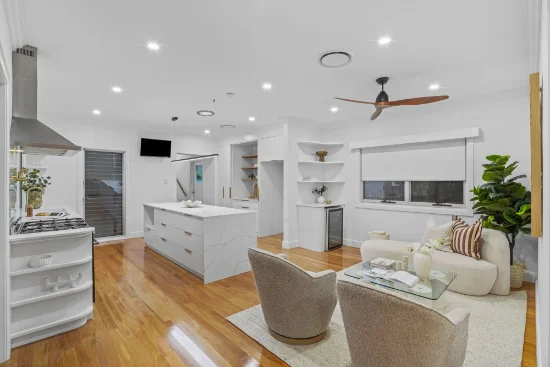69 Queenscroft St, Chelmer, Qld 4068