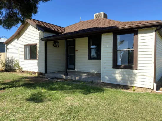 69 Railway Parade, Henty, NSW 2658 - Sold