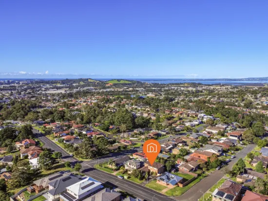 69 Staff Road, Unanderra, NSW 2526
