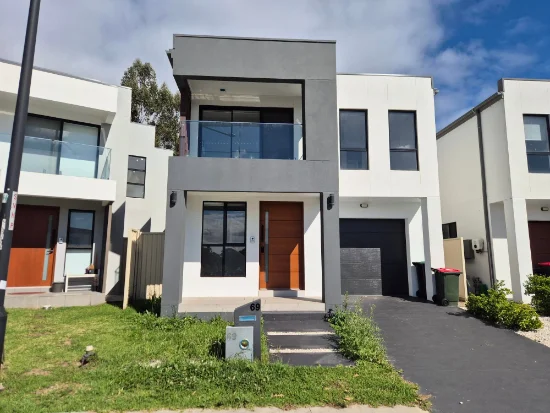 69 Wanda Circuit, Colebee NSW 2761-Image