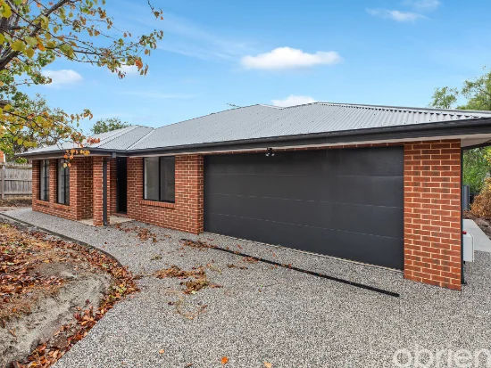 6b Moore Street, Maddingley, Vic 3340