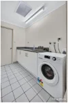 7/102A Bawden Street, Berserker QLD 4701-Image