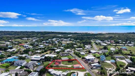 7-9 Highland Place, Craignish, Qld 4655
