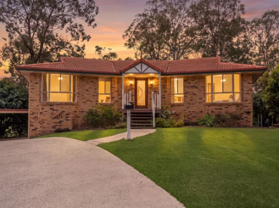 7 Alan Court, Arana Hills QLD 4054 - For Sale