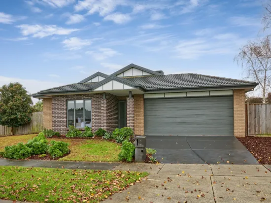 7 Alf Court, Drouin, Vic 3818