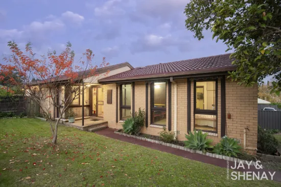 7 Amalfi Drive, Endeavour Hills, Vic 3802