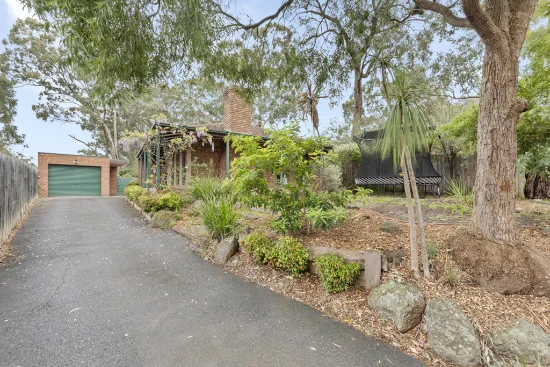 7 Angus Court, Eltham North, Vic 3095