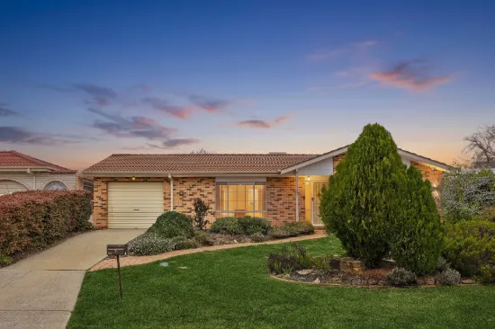 7 Ashcroft Crescent, Monash, ACT 2904