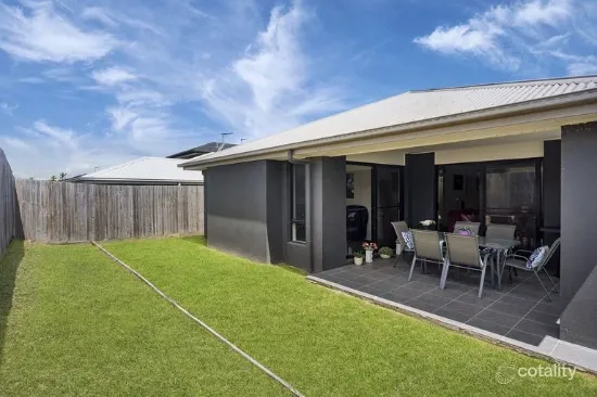 7 Aspen Way, Arundel, Qld 4214