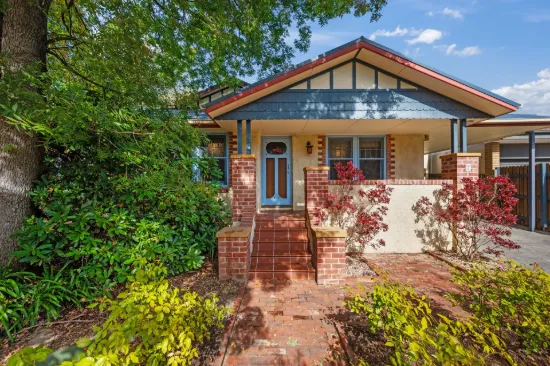 7 Aston Crescent, Cook, ACT 2614